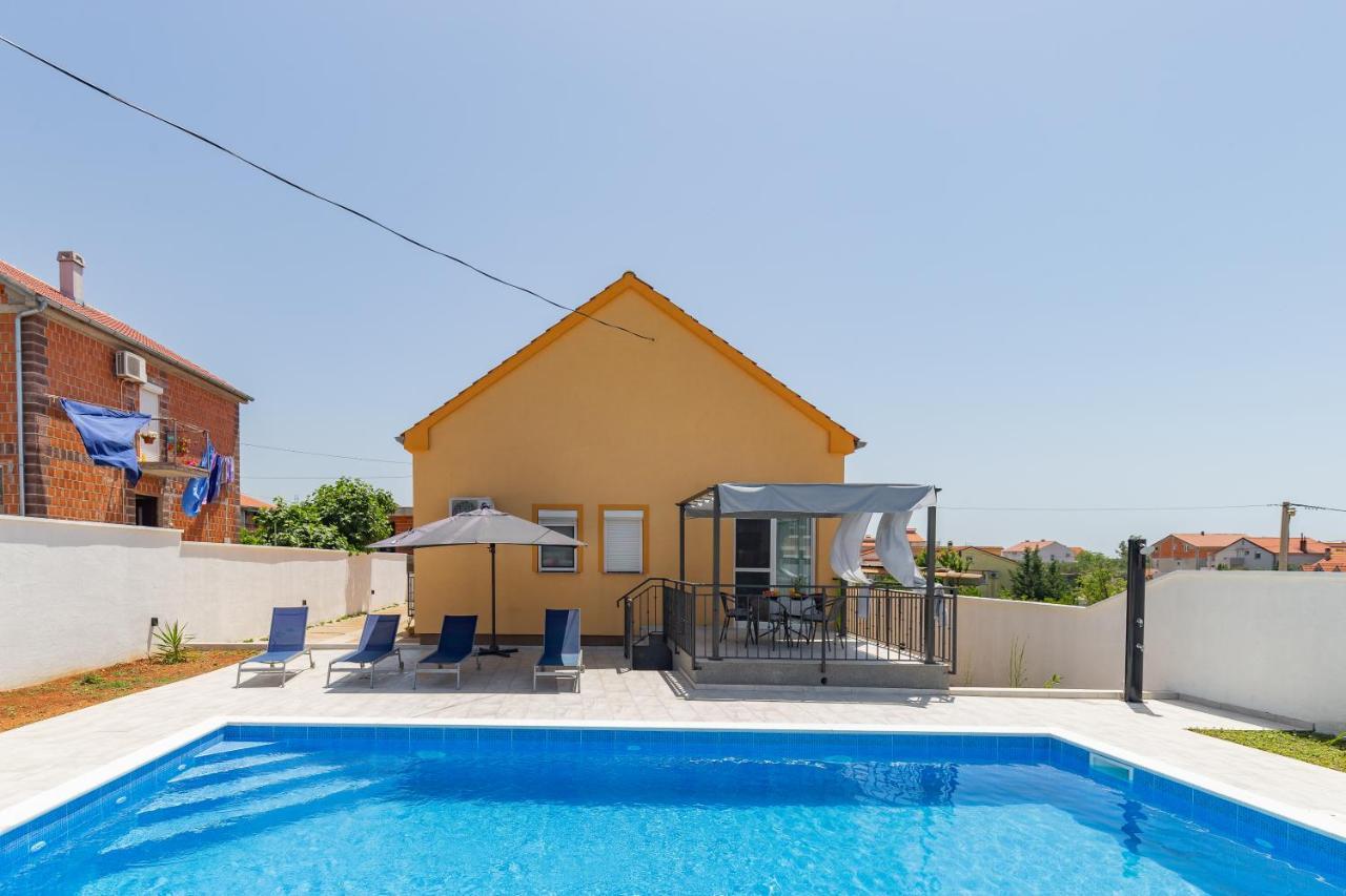 Villa Family And Friends Private Heated Pool With Jacuzzi Zadar Ngoại thất bức ảnh