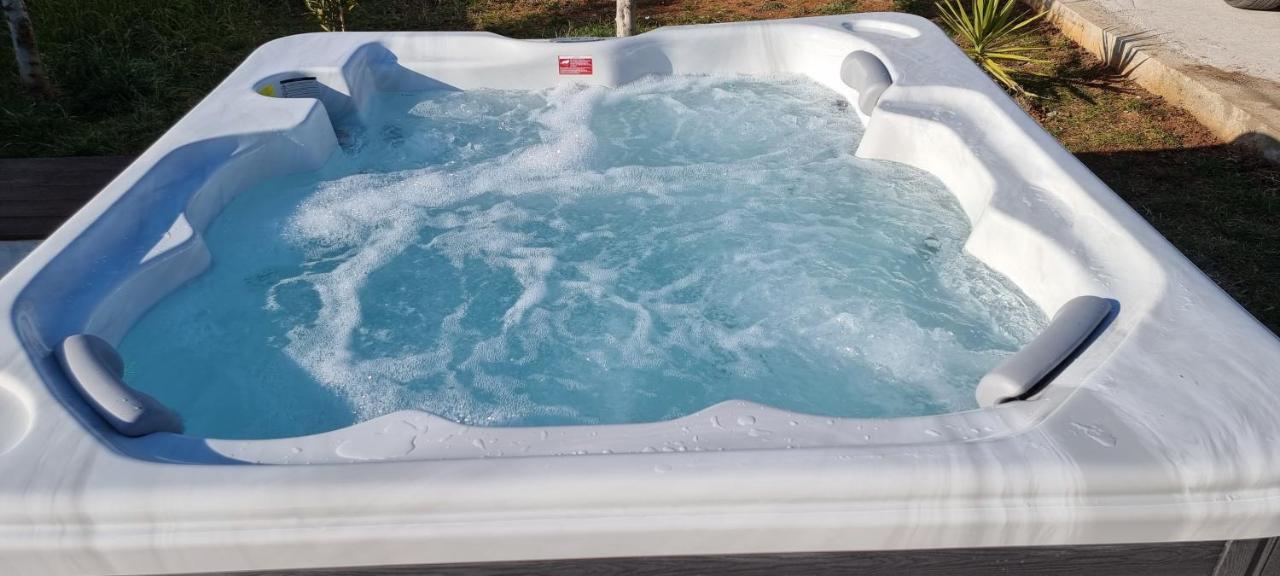 Villa Family And Friends Private Heated Pool With Jacuzzi Zadar Ngoại thất bức ảnh