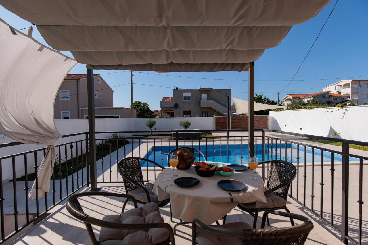 Villa Family And Friends Private Heated Pool With Jacuzzi Zadar Ngoại thất bức ảnh